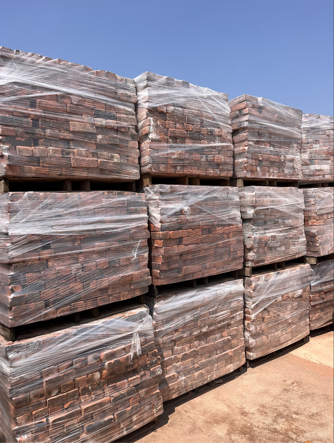 Brick Pallets